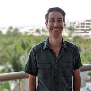 Meet your Posher, Ethan